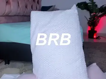 Stripchat Live Porn of Secret_chells
