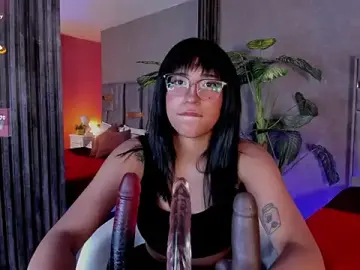 Stripchat Free Porn Cam of Karin_Ks
