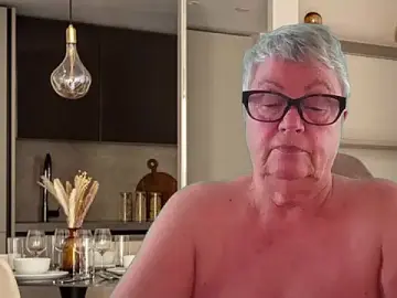 Stripchat Live Sex of Mystery-Grandmother