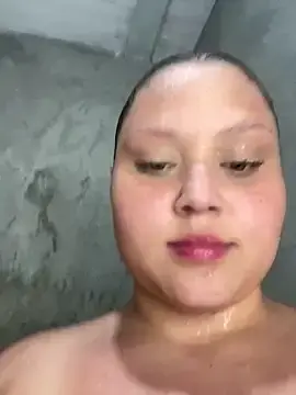 Stripchat Adult Webcam of YuliCardona_