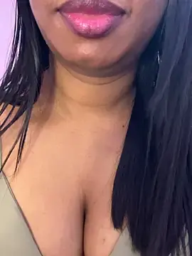 Stripchat Live Sex Cam of tamil_Aarathi