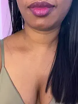 Stripchat Live Sex Cam of tamil_Aarathi