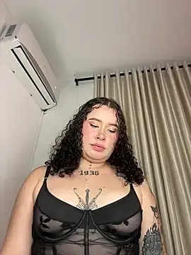 Stripchat Adult Webcam of Doll_Ivy