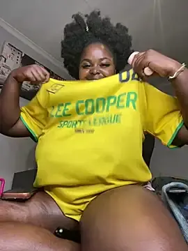 Stripchat Best Webcam of Honeycoco0211