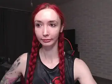 Stripchat Sex Cam of Roxy_Silver