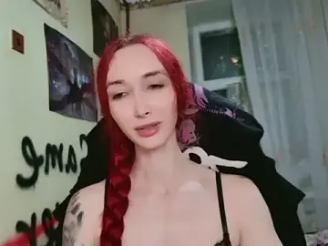 Stripchat Free Porn Cam of Roxy_Silver