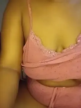 Stripchat Free Live Porn of BOTTYANGELxx1