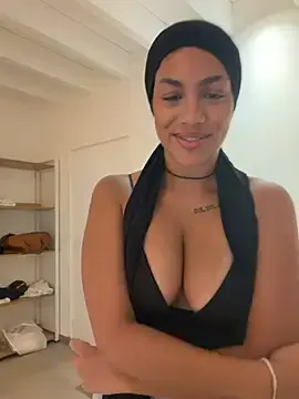 Stripchat Free Porn Cam of nadiabnssd