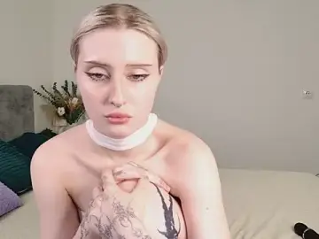 Stripchat Free Porn Cam of oh__lily