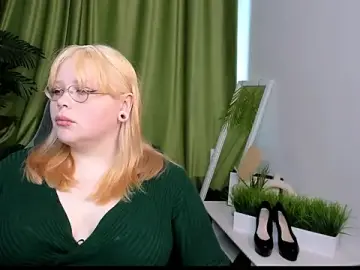 Stella_Brayn from stripchat