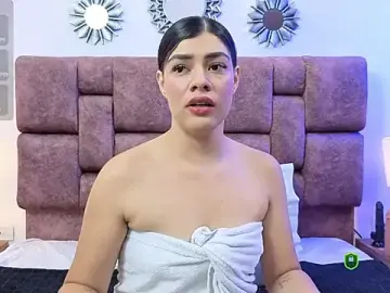 Stripchat Live Sex Cam of Miss_Meghan