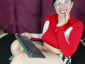 Lia_Nikol from stripchat