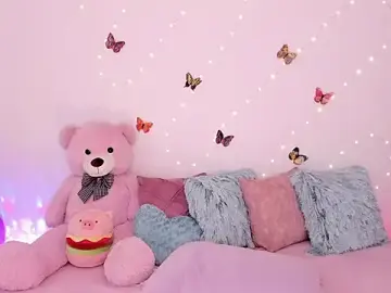 Stripchat Live Sex of Zara_uwu_