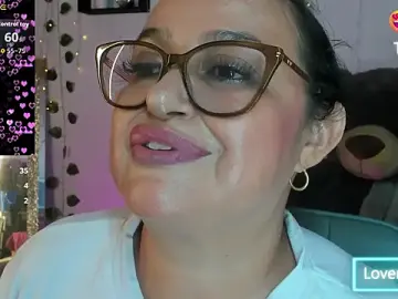Gia_Nahomi from stripchat