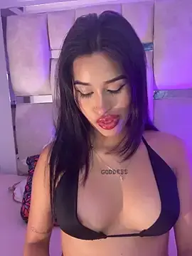 Stripchat Nude Webcam of Lizzy_Bonnie