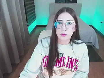 Stripchat Watch Live Sex Cams of KittyCute-