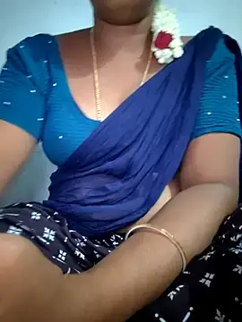 Stripchat Sex Cam of Tamil_Hot_HoneyBee