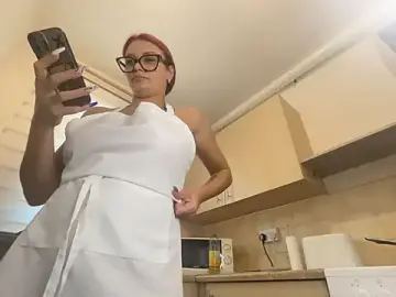 Stripchat Free Live Porn of FoxyValentine