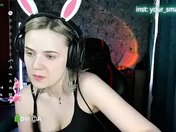 Stripchat Live Sex of Your_small_bunny