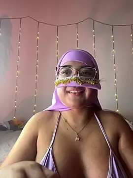 Stripchat Live Porn of Maisa_issa
