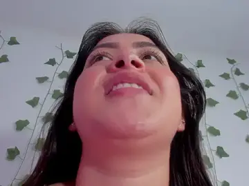 Stripchat Watch Live Sex Cams of Miaa_Garcia