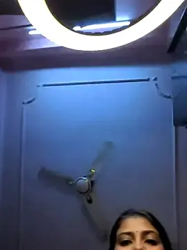 Stripchat Watch Live Sex Cams of missheenu