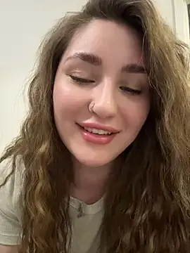 Stripchat Live Porn of KiraBarlows