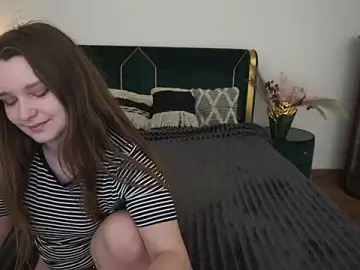 Stripchat Live Porn of MagicPeachh_