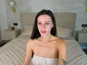 Stripchat Free Porn Cam of Snow_WhiteeeX