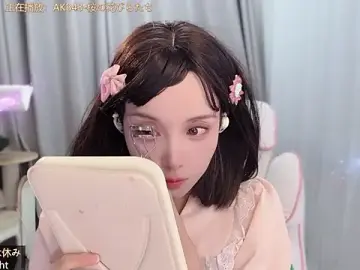 hi-AnAn from stripchat