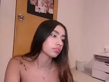 Stripchat Watch Live Sex Cams of lauren_clauz
