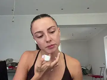 Stripchat Free Live Porn of IraidaArvayo