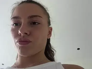 Stripchat Free Porn Cam of IraidaArvayo