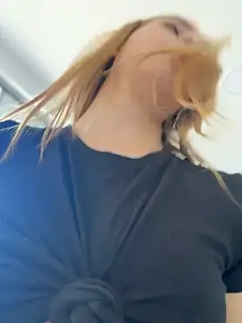Stripchat Free Live Porn of barbievictoria