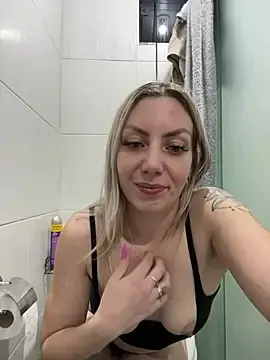 Stripchat Best Webcam of Alana_sc