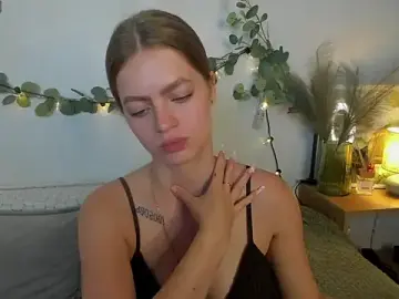 EmillyStarr from stripchat