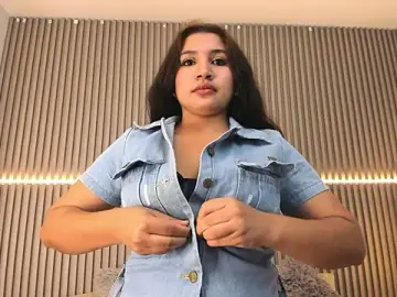 Stripchat Free Porn Cam of Victoria_Rosee