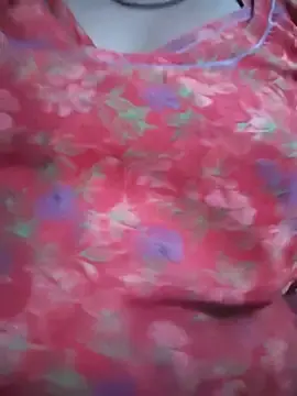 Stripchat Live Porn of riyana_tai