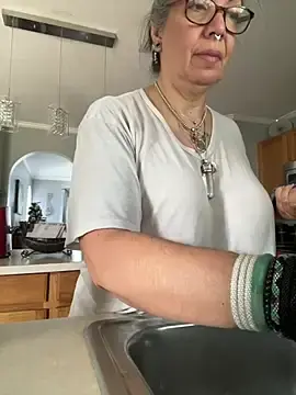Stripchat Live Sex of dieseldame1313