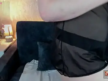 Stripchat Best live sex cam show of Linda_Bryant