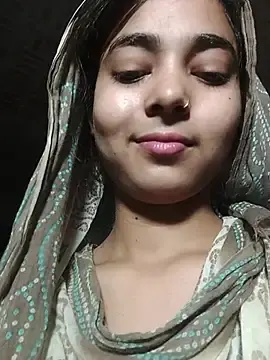 Stripchat Adult Video Chat of Simran_143