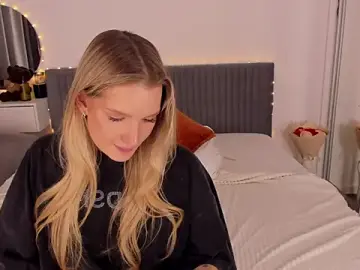 Stripchat Live Porn of CassieRayss