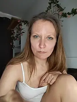 Stripchat Sex Chat of Candy_Cougar