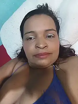 Stripchat Nude Webcam of Stepmom_violet