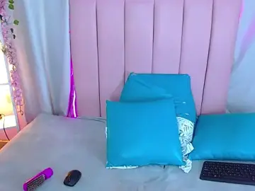 Stripchat Watch Live Sex Cams of celeste_addy