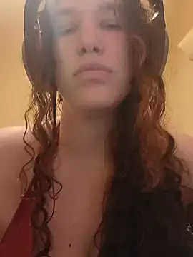 Mellhots2 from stripchat