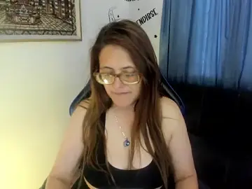 Stripchat Adult Webcams of Ivette_Shaira