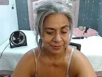 Stripchat Adult Webcams of lalisha_96