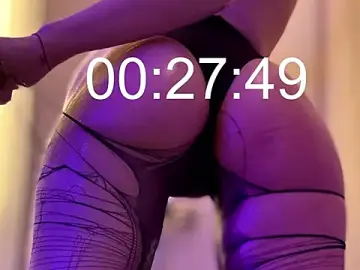 Stripchat Sex Cam of sarah_wang