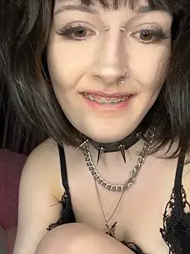 Stripchat Free Porn Cam of virusDoll